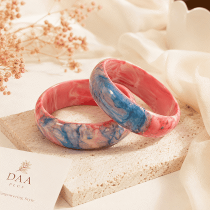 Blush Wave Marble Lac Bangle